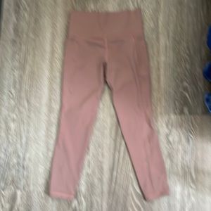 Athleta Salutation 7/8 tight in Powervita